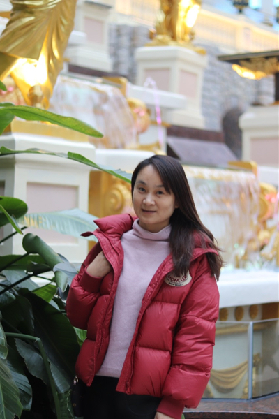 李女士